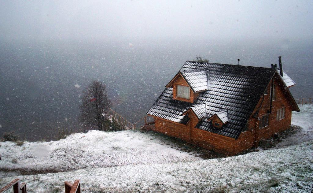 Lodge De Montana Lago Monreal エル・ブランコ エクステリア 写真