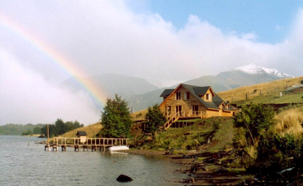 Lodge De Montana Lago Monreal エル・ブランコ エクステリア 写真