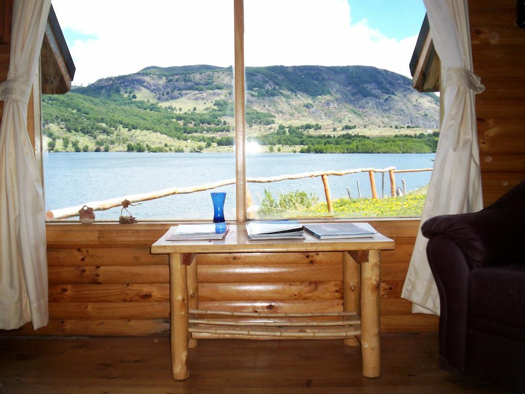 Lodge De Montana Lago Monreal エル・ブランコ エクステリア 写真