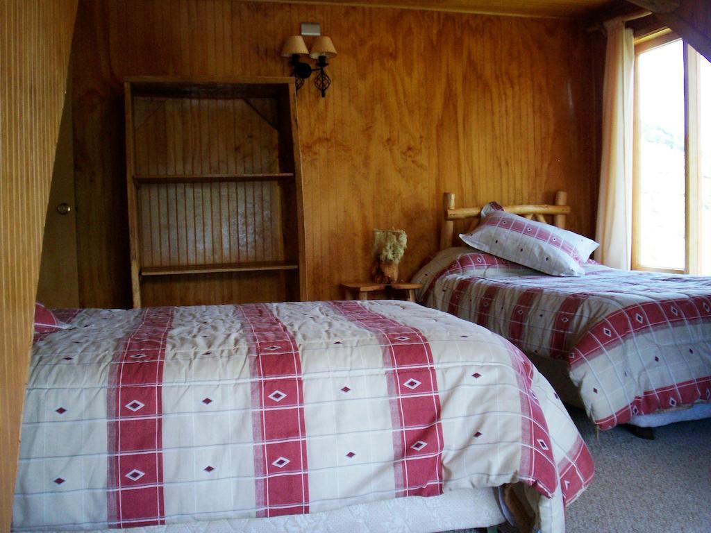 Lodge De Montana Lago Monreal エル・ブランコ 部屋 写真
