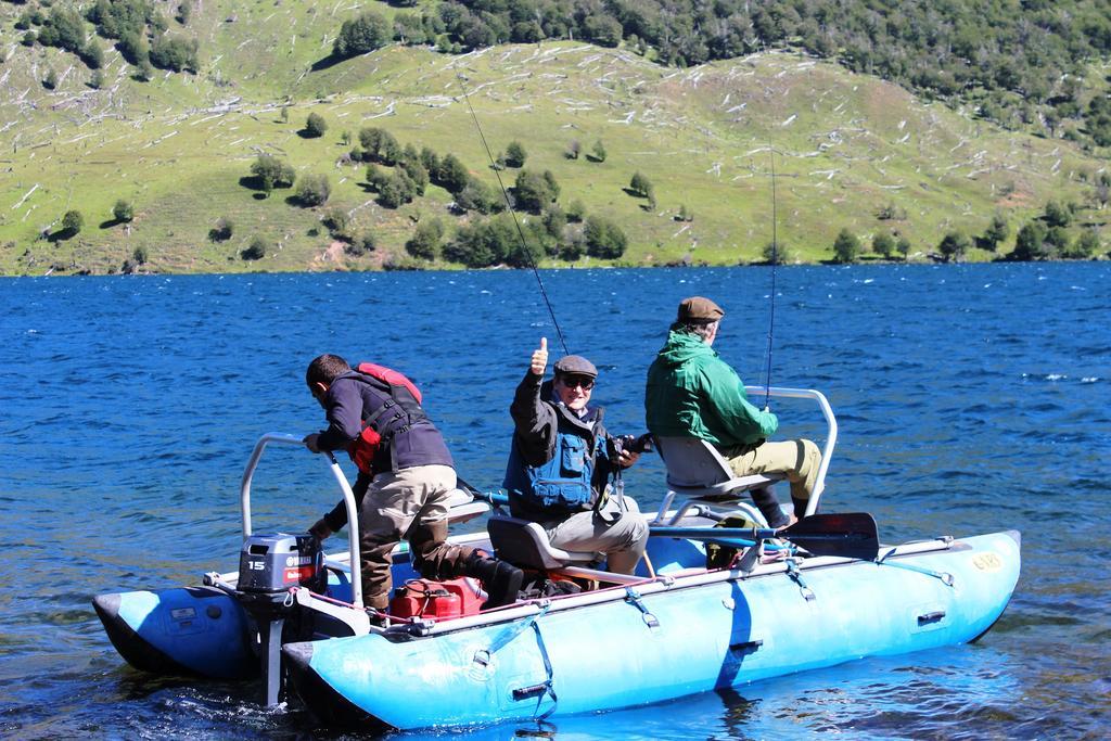 Lodge De Montana Lago Monreal エル・ブランコ エクステリア 写真